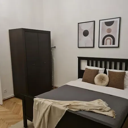 Wawelove Spacious 3 Bedroom 1 Min To Main Sq! 克拉科夫