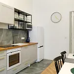 Wawelove Spacious 3 Bedroom 1 Min To Main Sq! アパート クラクフ